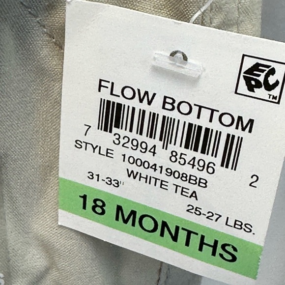 First Impression 2 piece Set - Long sleeve Sloth Riding Skateboard Tee & Shorts - Picture 12 of 12